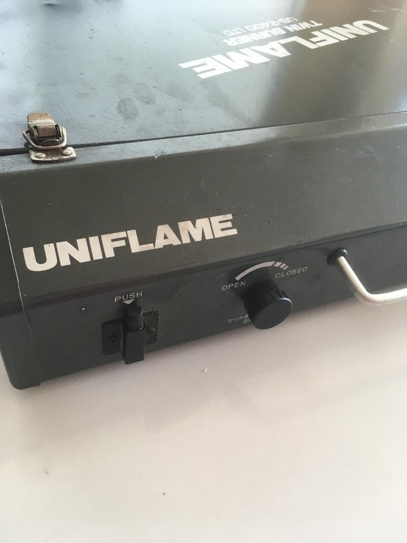 ユニフレーム　ツインバーナー　UNIFLAME US-2400 LTD