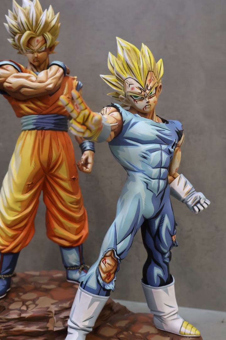 ドラゴンボール 孫悟空 ベジータ フィギュア　2体セット 台座付き