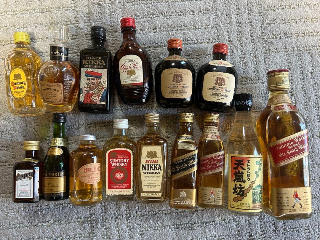 希少 ウイスキー ミニボトル まとめ売り サントリー ニッカ ジョニーウォーカ等
