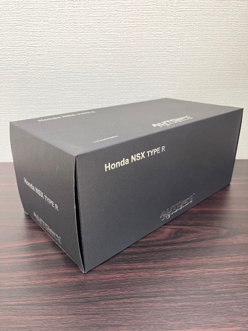 オートアートNSX タイプR チャンピオンシップ ホワイト1/18