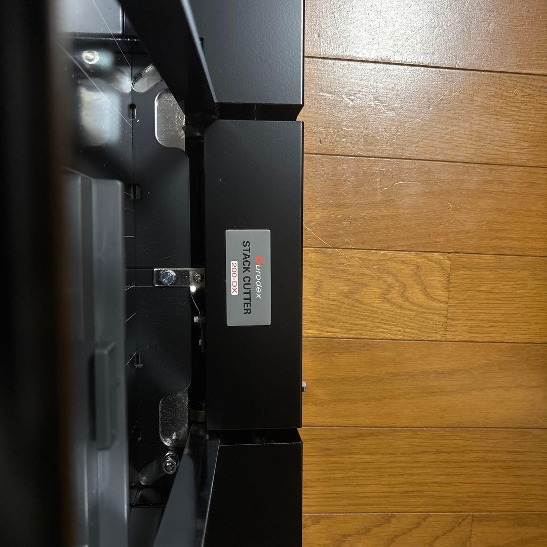 パーソナル断裁機　Durodex 200DX ブラック　裁断機