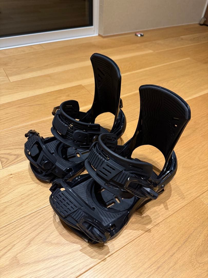 バートン 板 145 ビンディング美品 スノーボードケース HOTWAX済