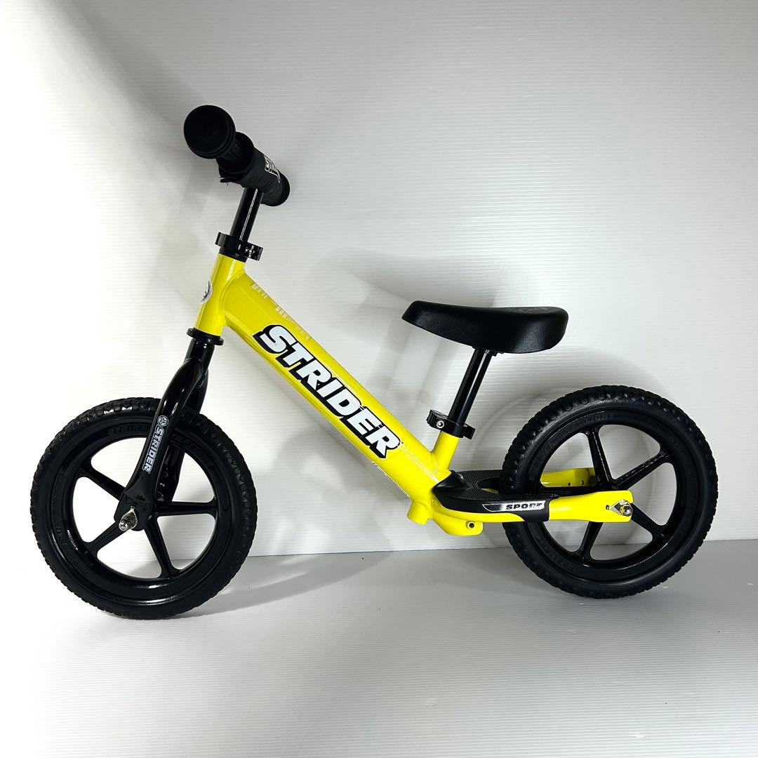 未使用級☆希少カラー ストライダー スポーツ イエロー キックバイク 補助なし