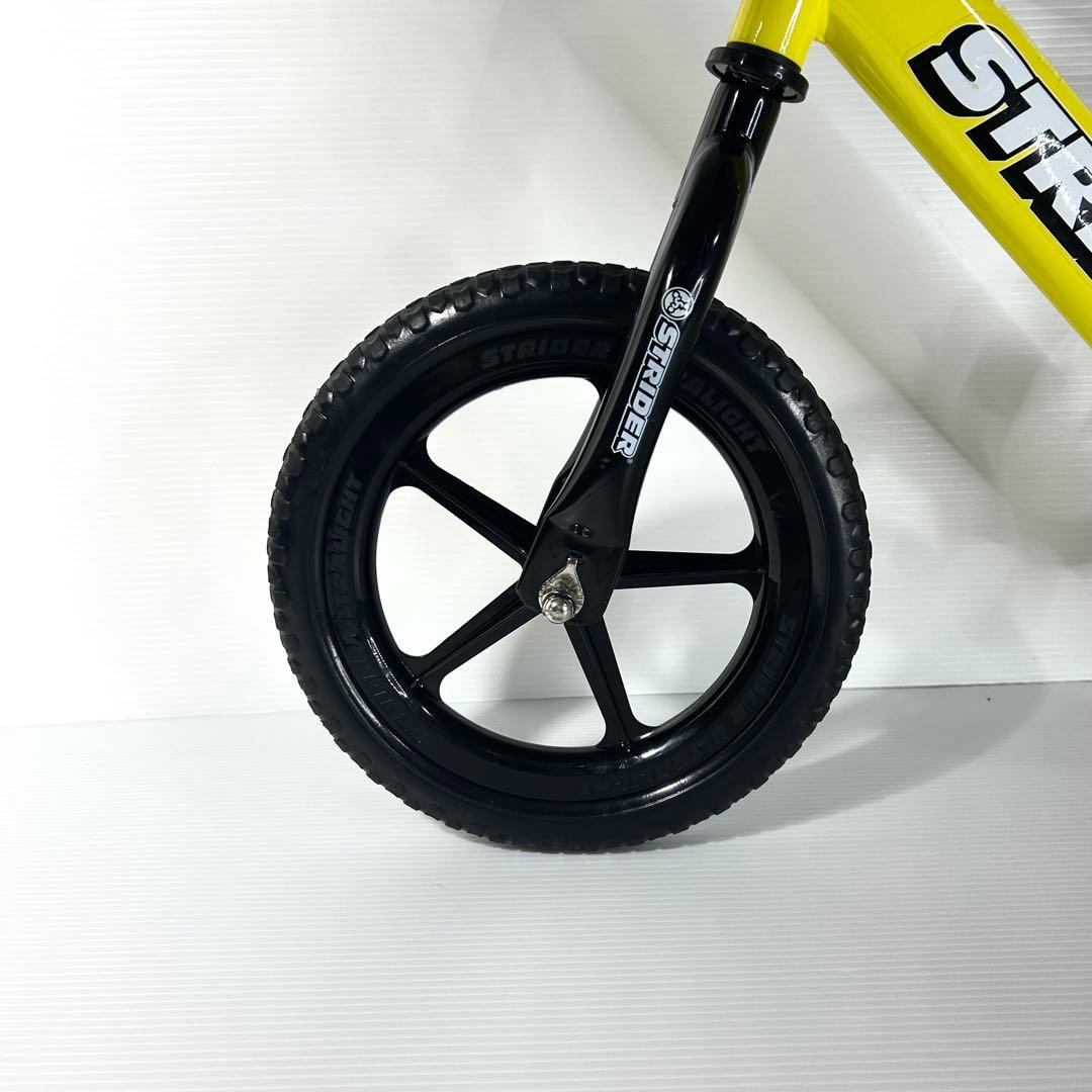 未使用級☆希少カラー ストライダー スポーツ イエロー キックバイク 補助なし