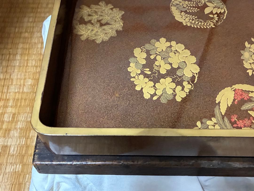 漆器 金箔 唐草紋 蒔絵 梨地 四角盆 時代物 木箱入