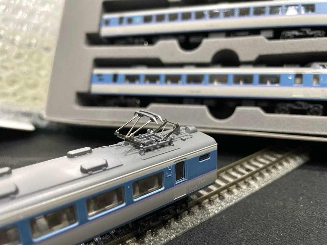 183系あずさニューカラー　KATO。