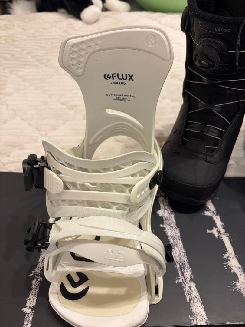 スノーボード3点セット　FNTC &FLUX &RIDE