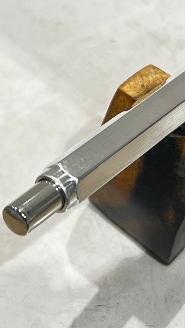 くさいろ　P205 アルミ　六角軸