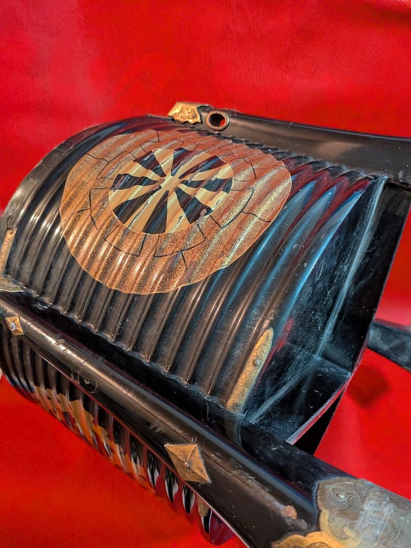 江戸時代大名道具黒漆塗り源氏車金御家紋入公家大名上級武家所用行器（ほかい）難有品