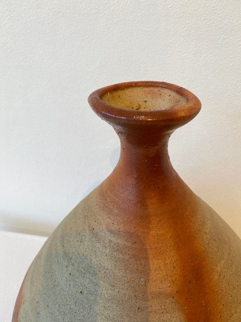 備芸会展 備前焼「火襷花入」小山一草 共箱 備前焼