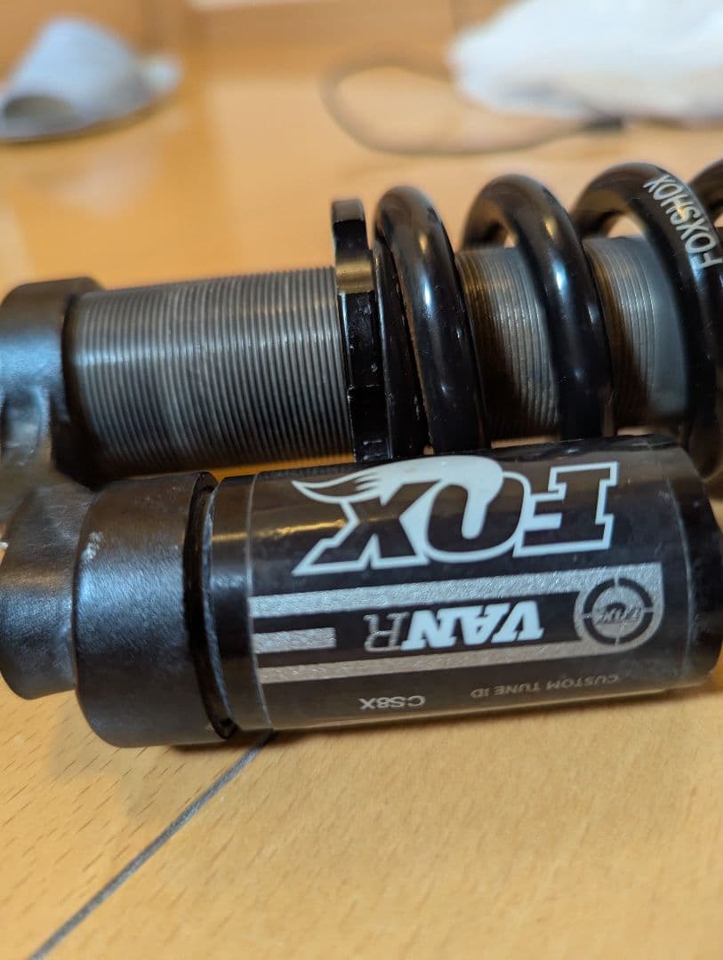 FOX VAN R リアサスペンション