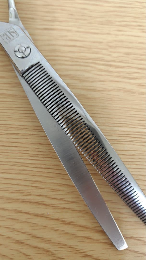 oneさま専用●シルバーライン　カーブセニングシザー 7.25インチ　ケース付き