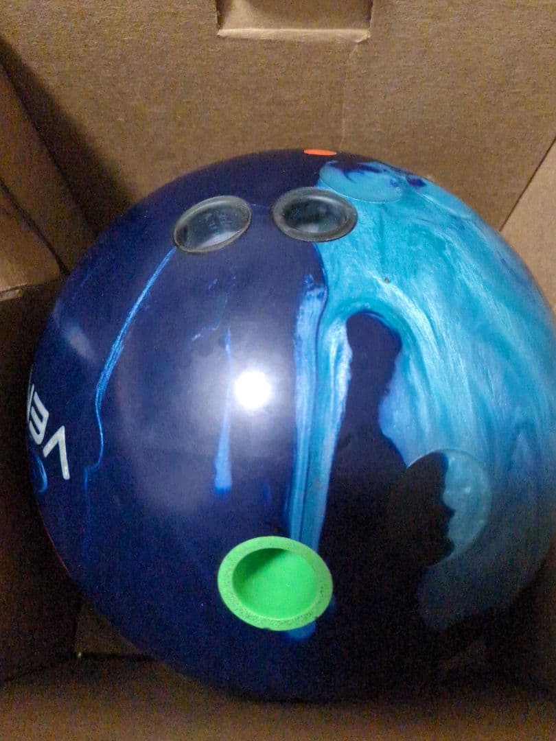 ★希少★【美品】〜VENOM　ブルーコーラル ボウリングボール 15P