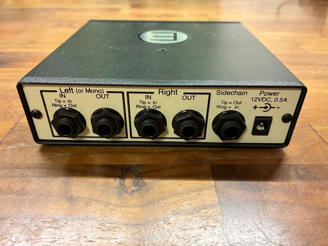 FMR Audio RNC1773E コンプレッサー