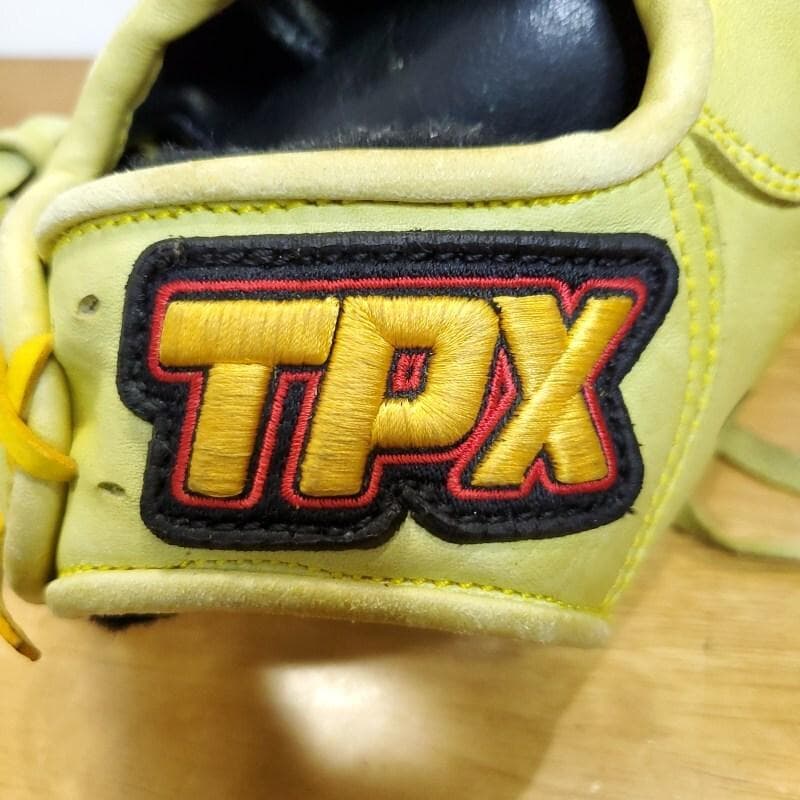 ルイスビルスラッガー TPX 限定モデル 東駒製作品 投手用 硬式グローブ