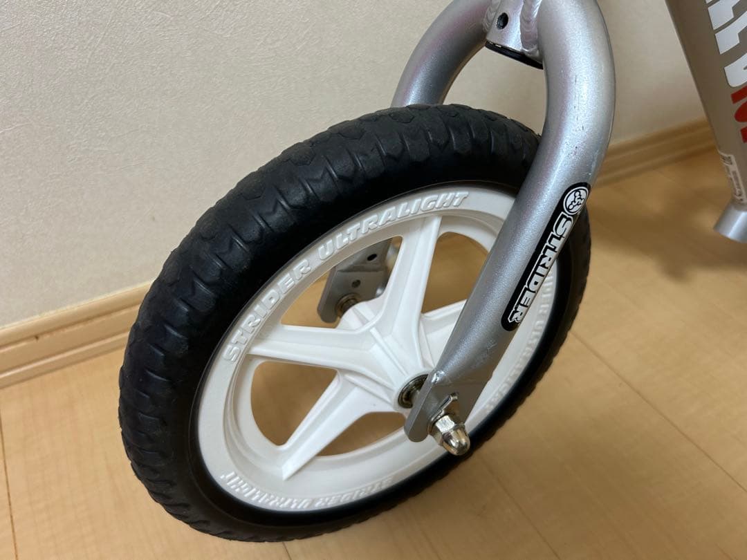 ぽぱい　【美品】　ストライダー　プロ　アルミフレーム