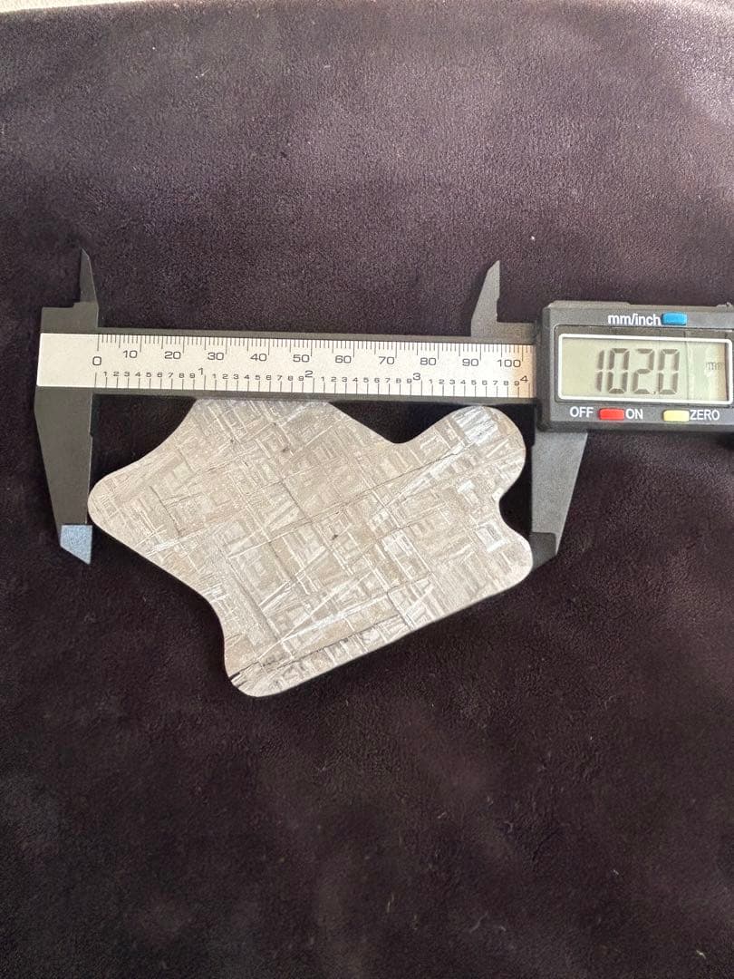 ムオニオナルスタ 隕石 ビッグスライスカット341.17g