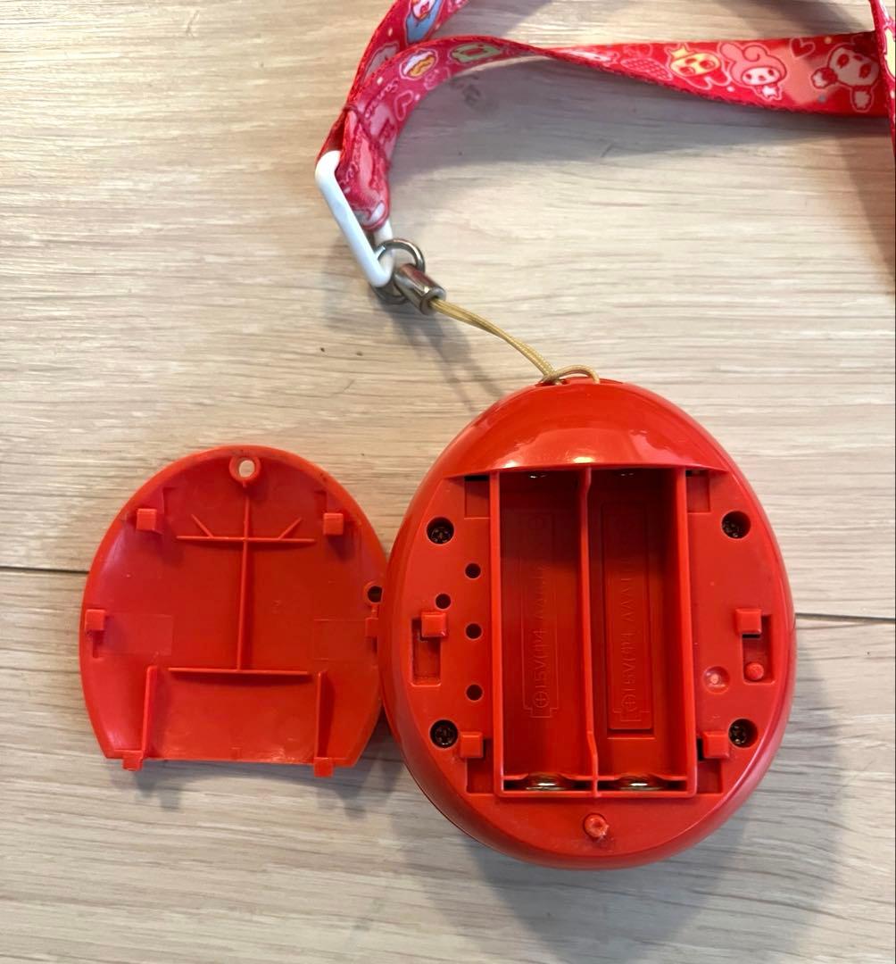 たまごっちみーつ サンリオキャラクターズDXセット ver. 赤