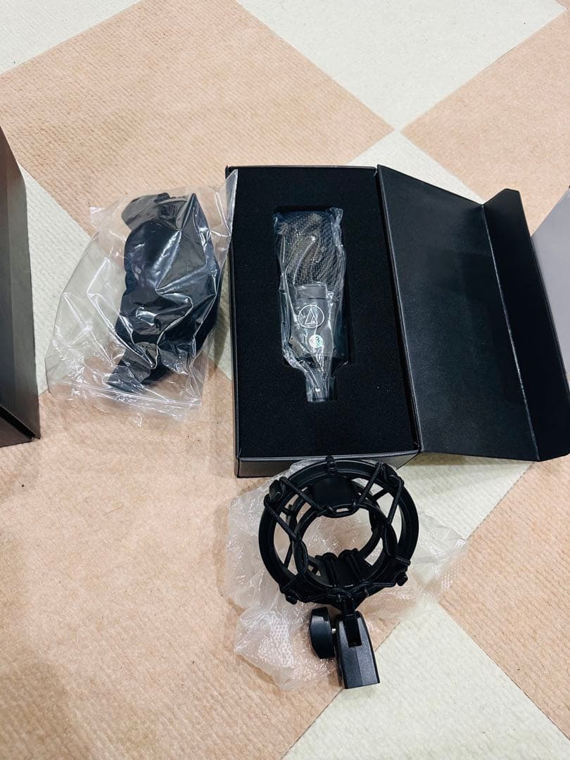 コンデンサーマイク ショックマウント付き AT4040（未使用）