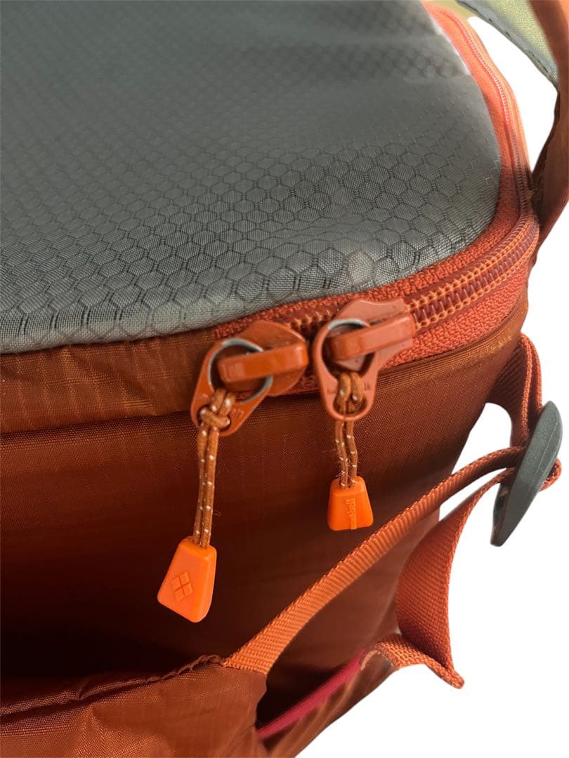 モンベル　ドッグキャリングバッグ　ペットキャリーバッグ　Ｌ