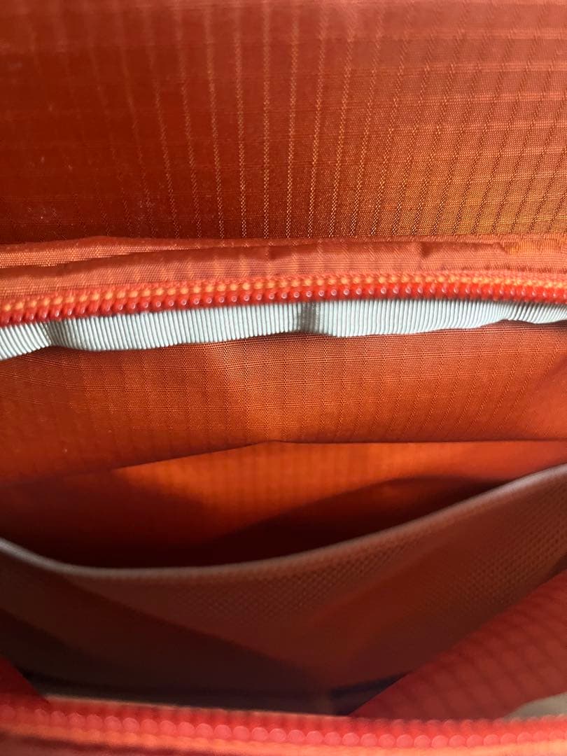 モンベル　ドッグキャリングバッグ　ペットキャリーバッグ　Ｌ