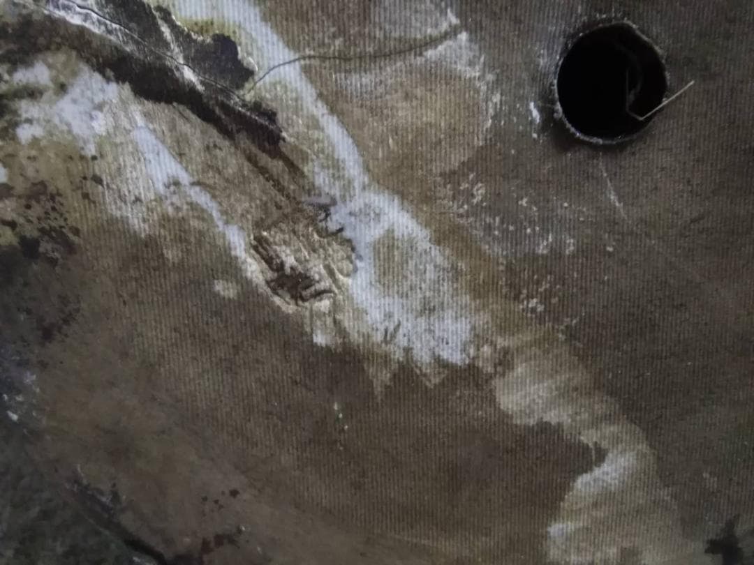 実家の蔵出し品　迫力特大　緑色の釉薬が美しい大きな仙人の置物　作家在銘品