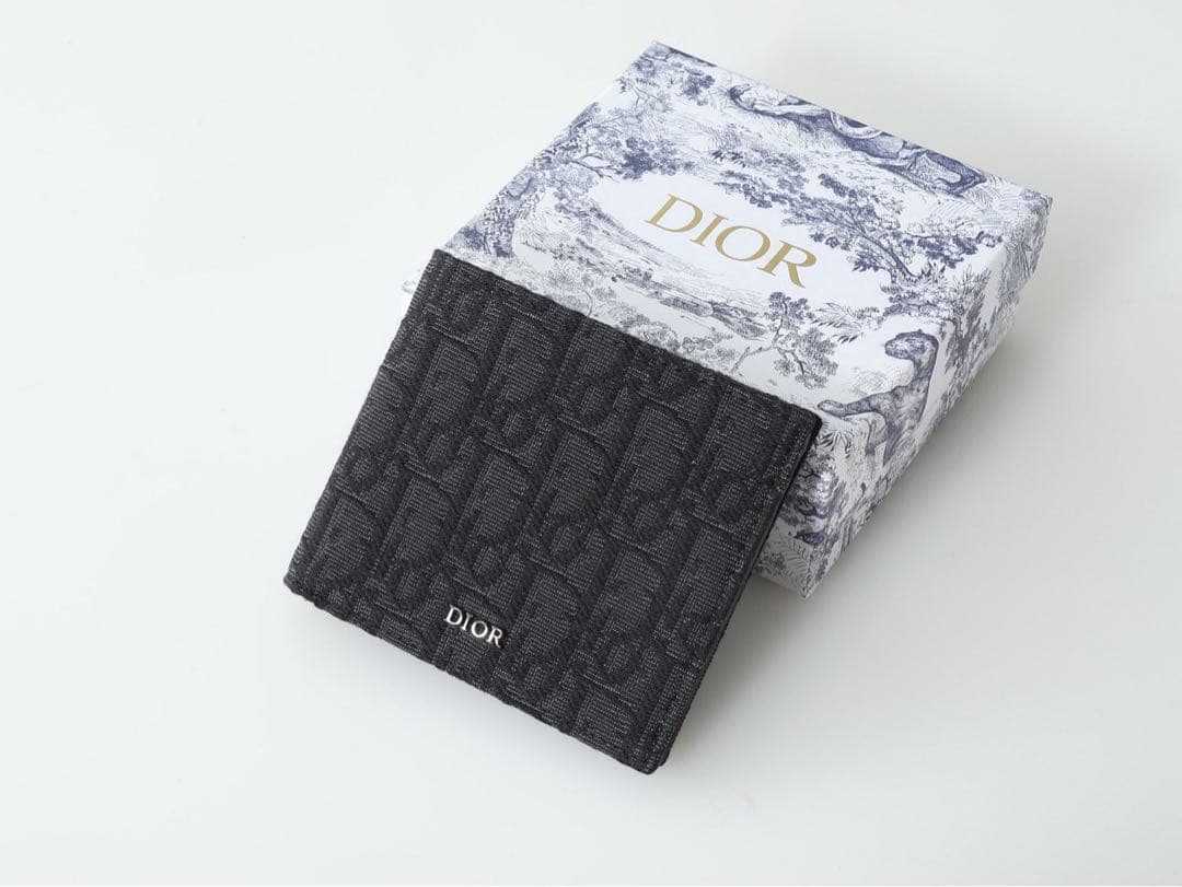 ディオール Dior 二つ折り財布 モノグラム柄