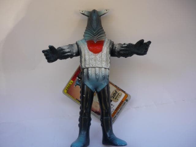 ★ウルトラセブン「ペガッサ星人」ソフビ人形　怪獣シリーズNO１6