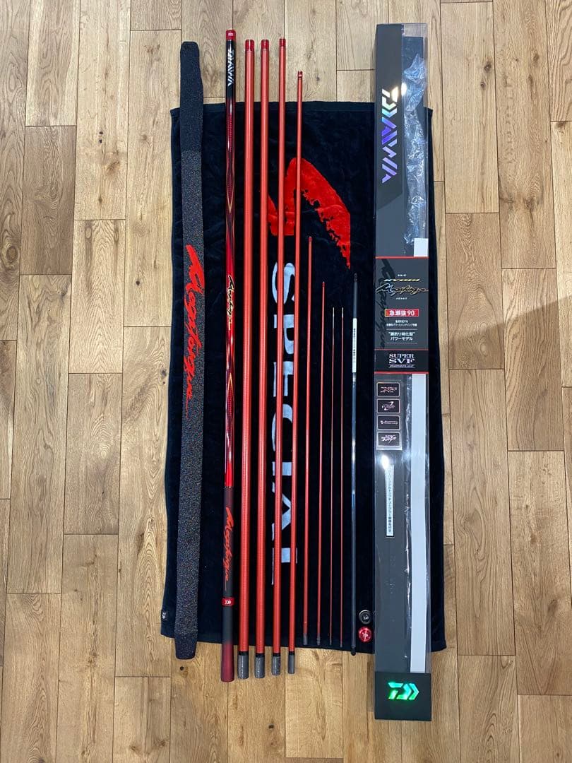 M*a様 DAIWA ダイワ 銀影競技 メガトルク 急瀬抜 90 赤メガ