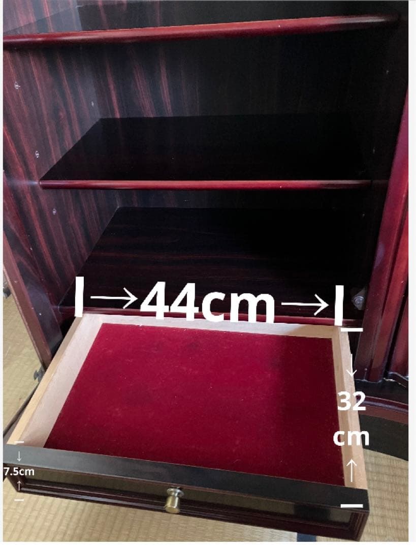 木製　アンティーク家具　お酒のボトルやグラス・食器の収納棚　西洋スタイルガラス扉