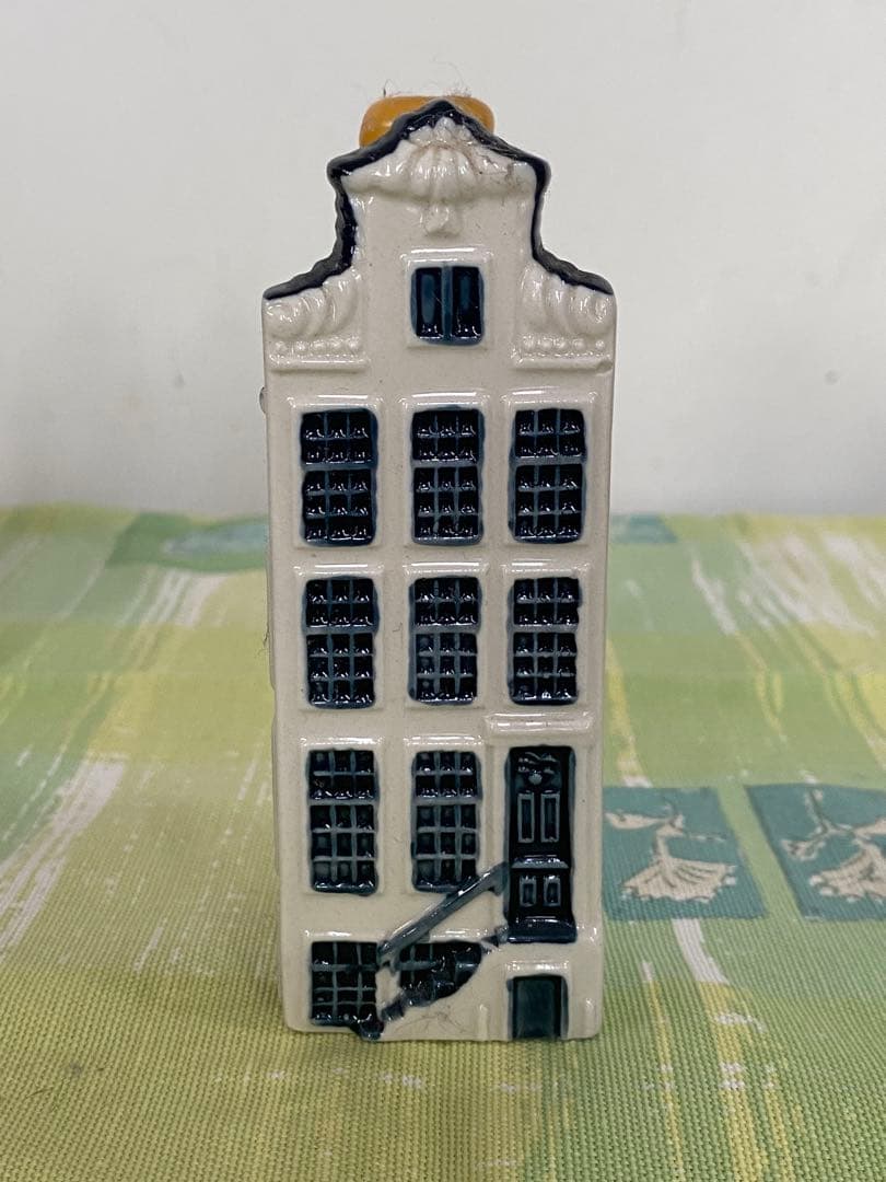 KLMオランダ航空　デルフト焼　ミニチュアハウス