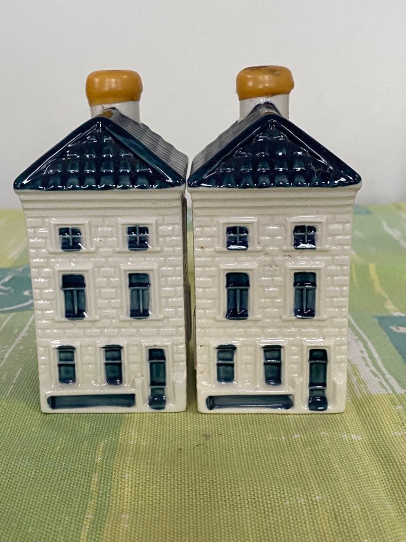 KLMオランダ航空　デルフト焼　ミニチュアハウス