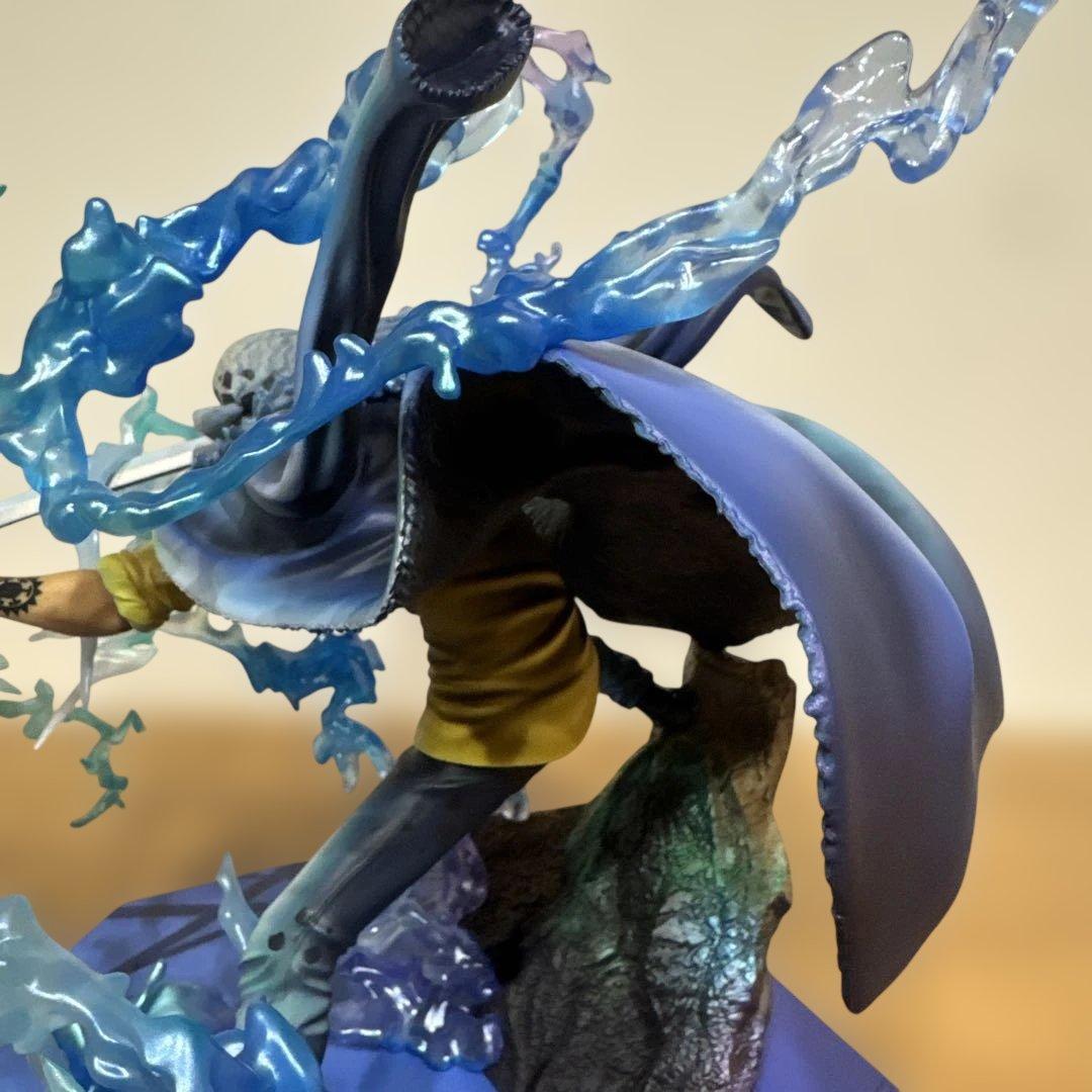 pop maximum トラファルガー　ロー