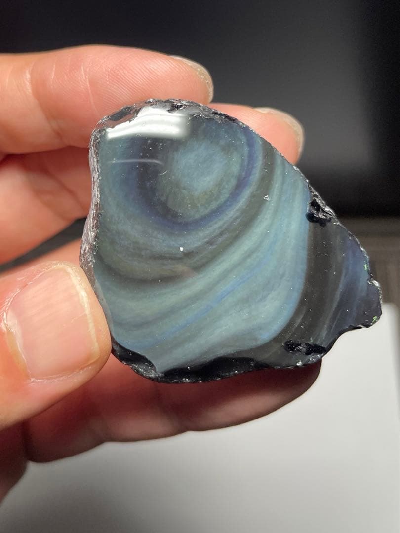 研磨品　十勝石玲瓏　エメラルドグリーンベース　レインボーオブシディアン