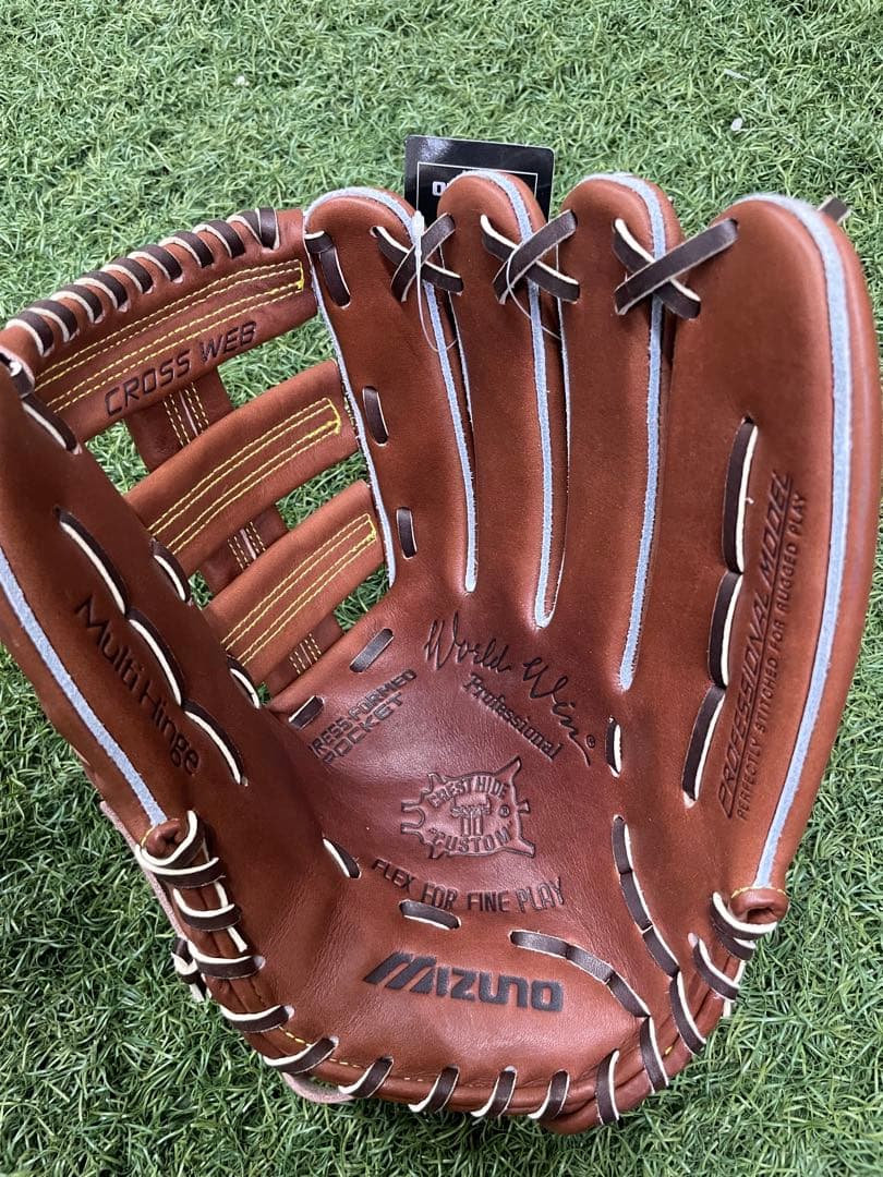 MIZUNO World Win 復刻版硬式グローブ レア　新品未使用 外野手用