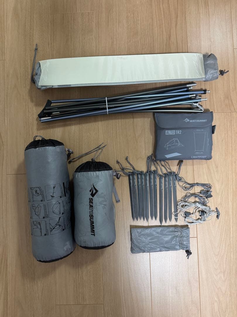 SEA TO SUMMIT ALTO TR2 フットプリント付き