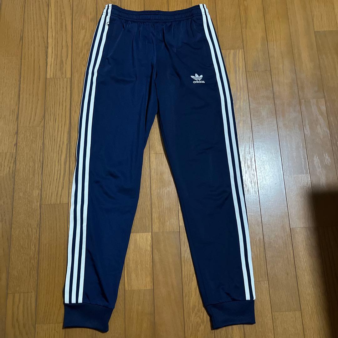 アディダスオリジナルス　ネイビー ジャージパンツ 3本ライン　160