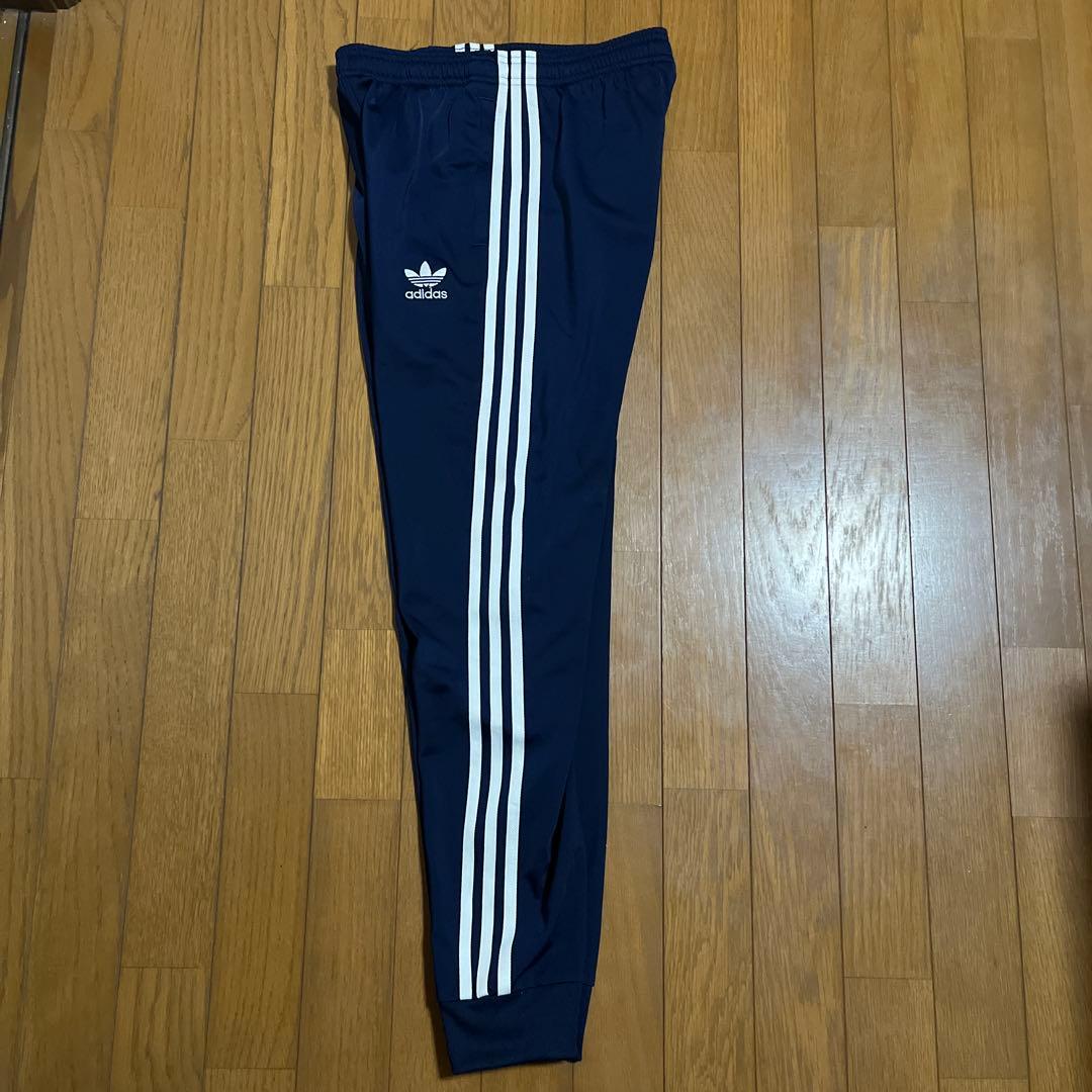 アディダスオリジナルス　ネイビー ジャージパンツ 3本ライン　160