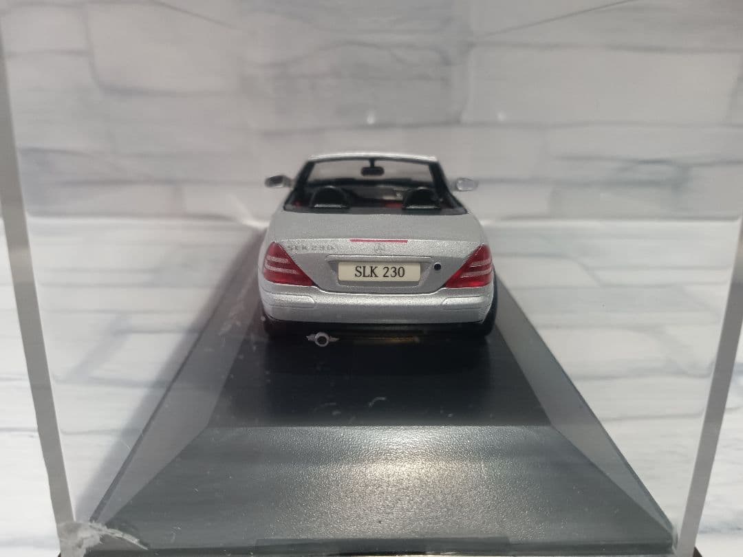1/43 ベンツ　ディーラー正規モデル　ミニカー　SLK R170 シルバー
