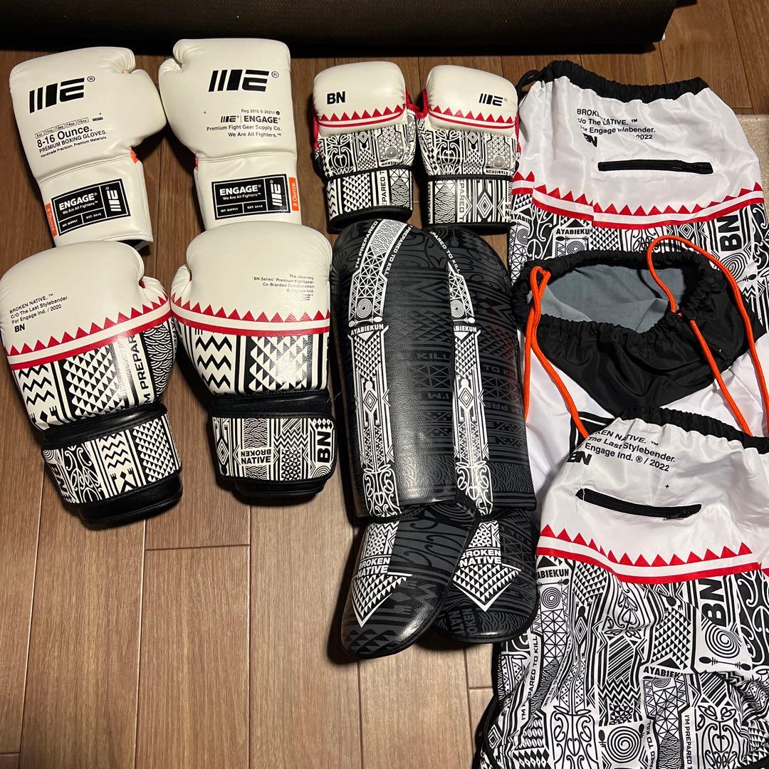 ENGAGE ボクシンググローブセット