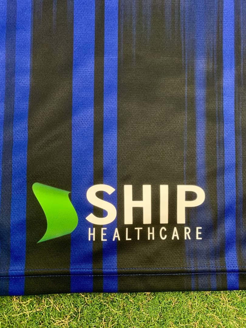 ガンバ大阪 2025 長袖レプリカシャツ　M-L ホーム　青×黒