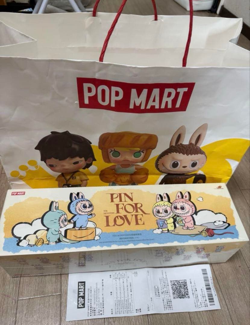 ポップマート ザ モンスターズ ピン フォー ラブ シリーズ ぬいぐるみ　新品
