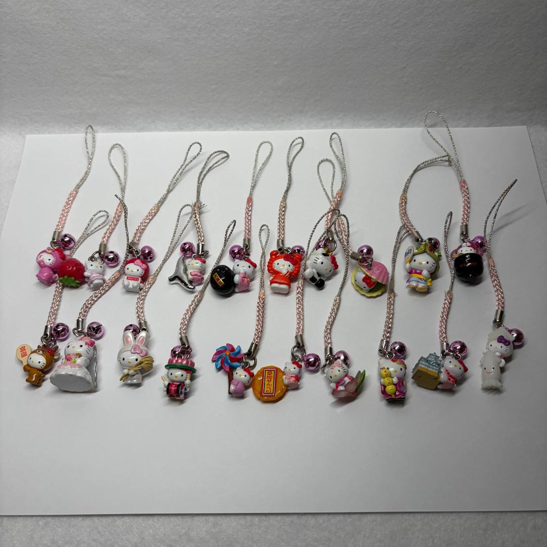 【まとめ売り】1999-2010年・ご当地キティ90個セット(訳あり)