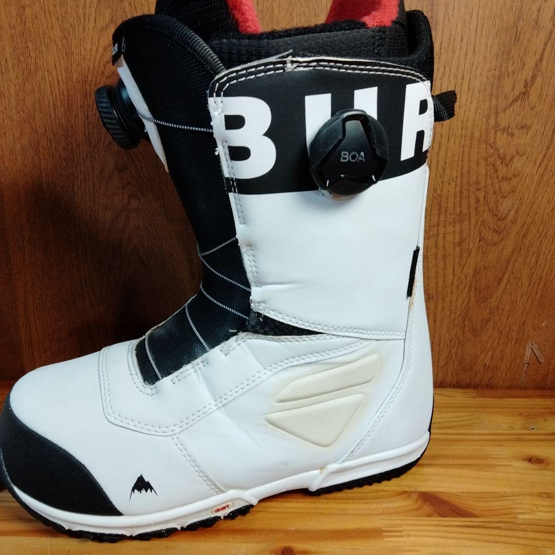 美品　BURTON　バートン 　スノーボードブーツ　送料無料 26064