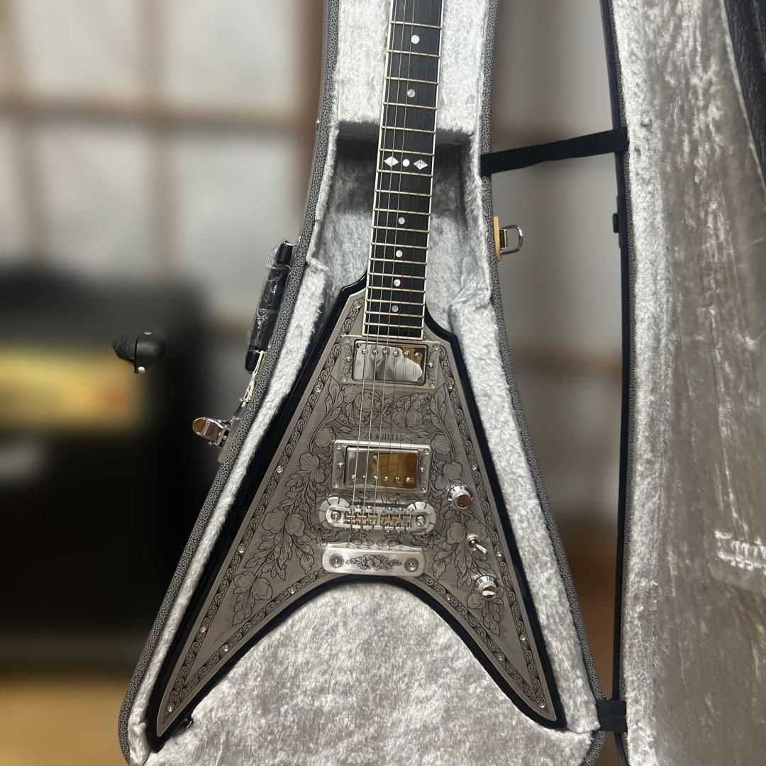 ZEMAITIS V型エレキギター