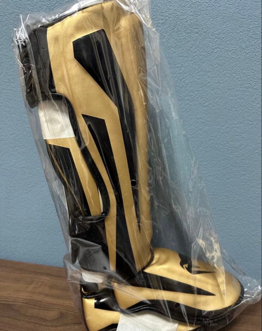 シンガード　ゴールドブラック