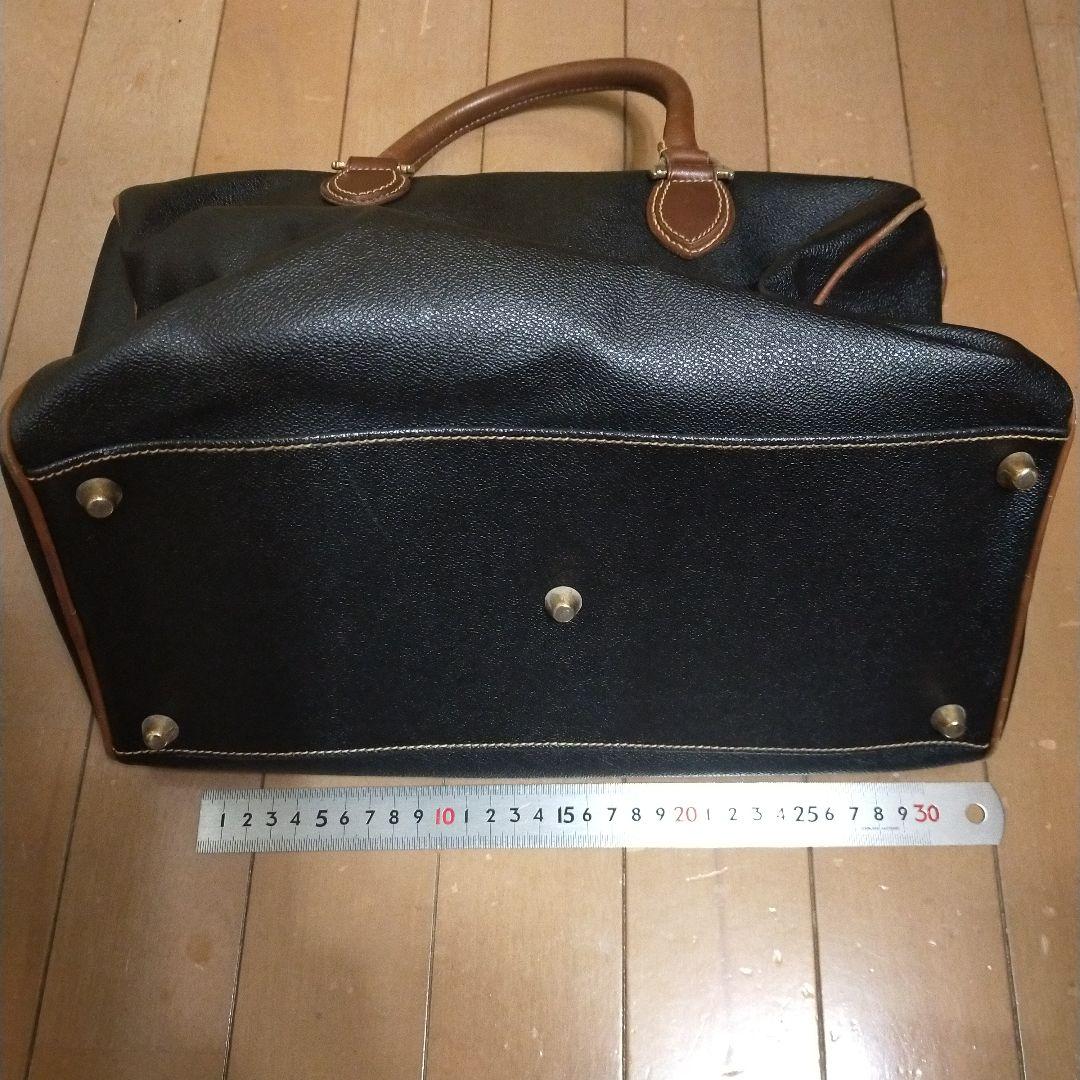 トラサルディ　黒 合成皮革 ボストンバッグ