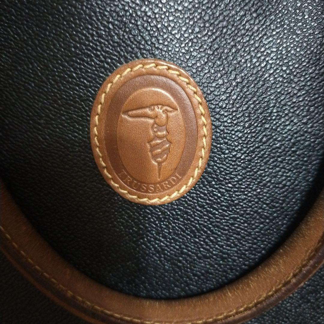 トラサルディ　黒 合成皮革 ボストンバッグ