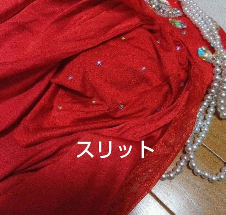 未使用　ベリーダンス 衣装　赤　姫系　オフショルダー