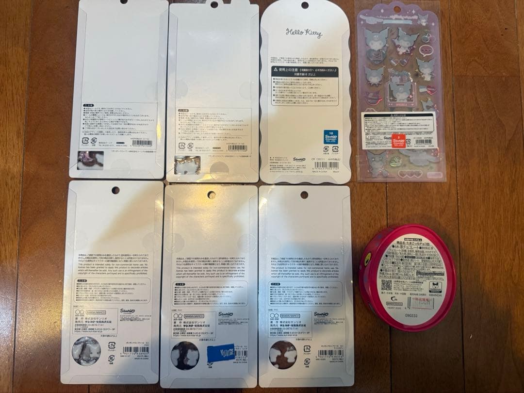 正規品 たまごっち まめっち　ボンボンドロップシール　サンリオ　日本製　キティ